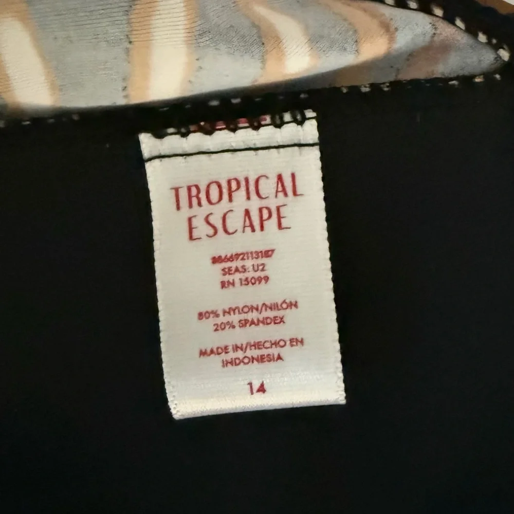 Tropical Escape liner swimwear bikini